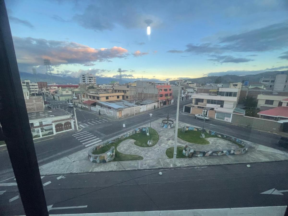 Hermosos Departamentos Con Vista A Los Nevados Apartment Riobamba Exterior photo